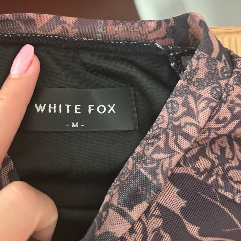 WHITEFOX PATCHWORK TOP - Picture 2 of 2